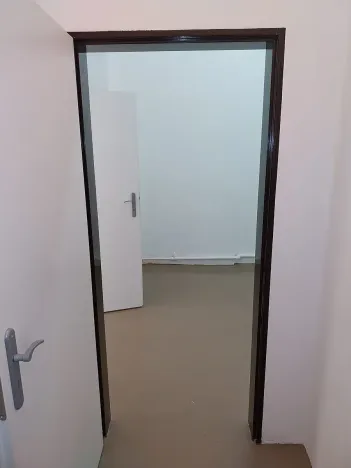 Pronájem kanceláře, Praha - Bubeneč, Korunovační, 40 m2