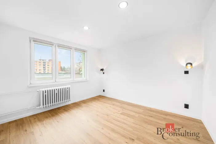 Prodej bytu 4+kk, Plzeň - Lobzy, Rokycanská, 77 m2