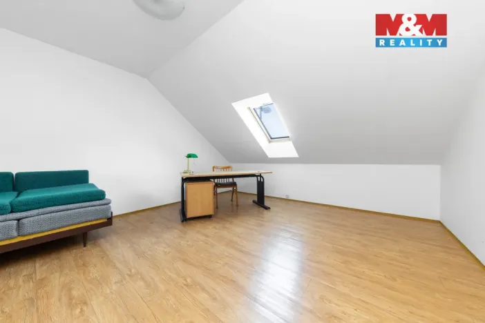 Prodej rodinného domu, Křepice, 183 m2