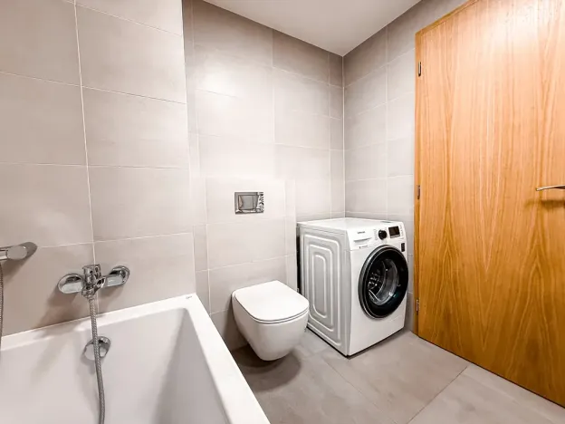Pronájem bytu 2+kk, Praha - Holešovice, U průhonu, 51 m2