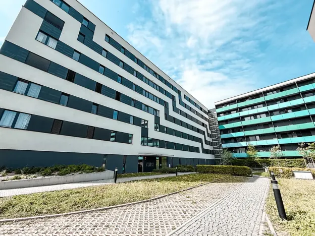 Pronájem bytu 2+kk, Praha - Holešovice, U průhonu, 51 m2