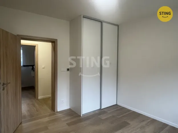 Pronájem bytu 3+kk, Ostrava, U Plesenky, 79 m2