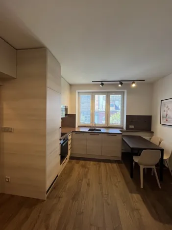 Pronájem bytu 2+kk, Olomouc, Dukelská, 45 m2