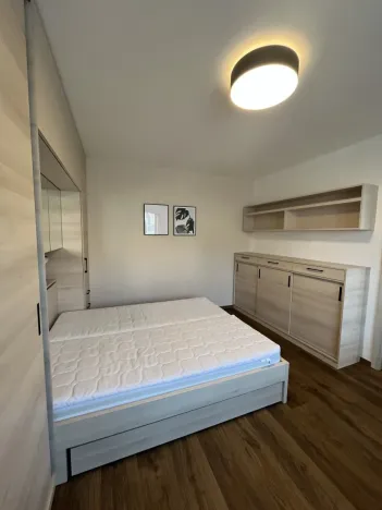 Pronájem bytu 2+kk, Olomouc, Dukelská, 45 m2
