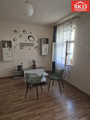 Pronájem bytu 2+kk, Cheb, Úzká, 69 m2
