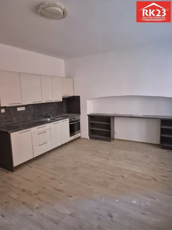 Pronájem bytu 2+kk, Cheb, Úzká, 69 m2