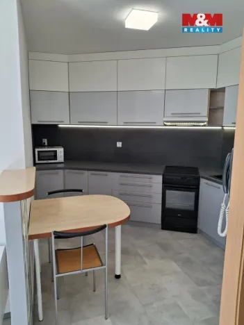 Pronájem bytu 2+kk, Znojmo, Přímětická, 45 m2