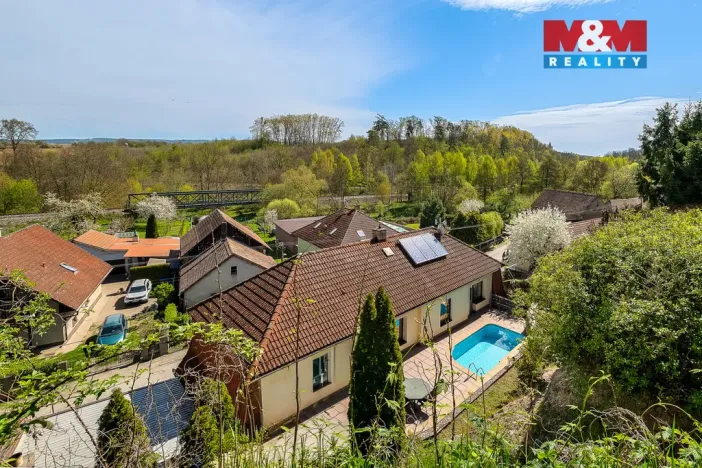 Prodej rodinného domu, Žleby, V Chalupách, 136 m2