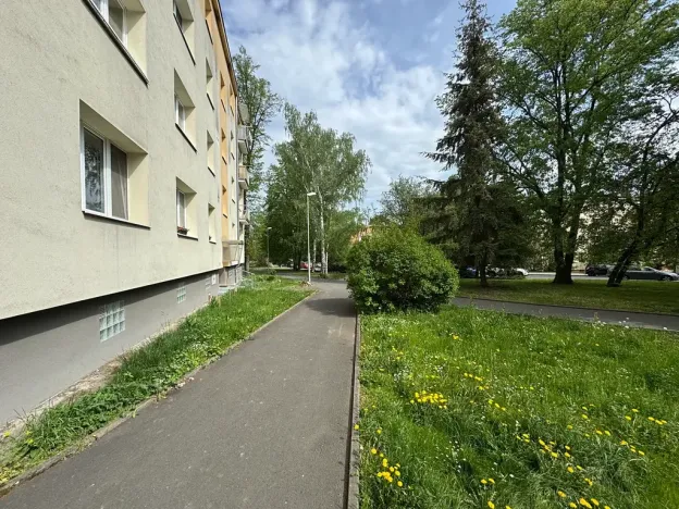 Pronájem bytu 2+1, Teplice, Buzulucká, 52 m2