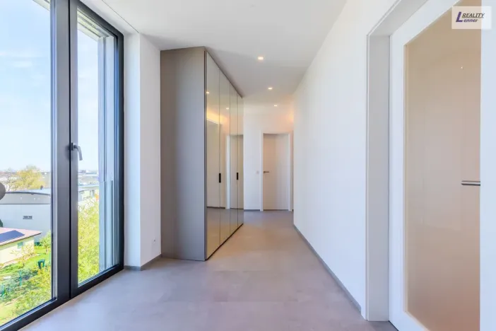 Pronájem bytu 4+kk, Praha - Třebonice, Do zahrádek II, 136 m2