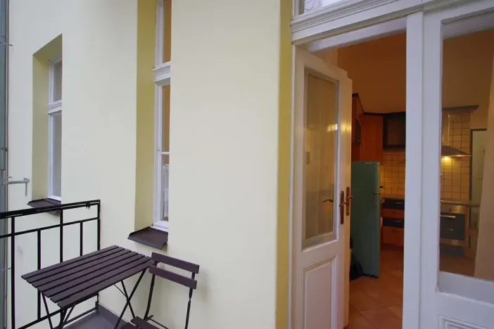 Pronájem bytu 1+1, Praha - Vinohrady, Polská, 45 m2
