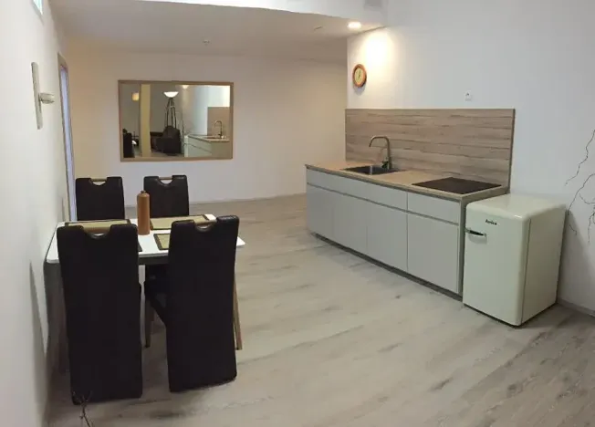 Pronájem bytu 3+kk, Praha - Veleslavín, Pod dvorem, 80 m2