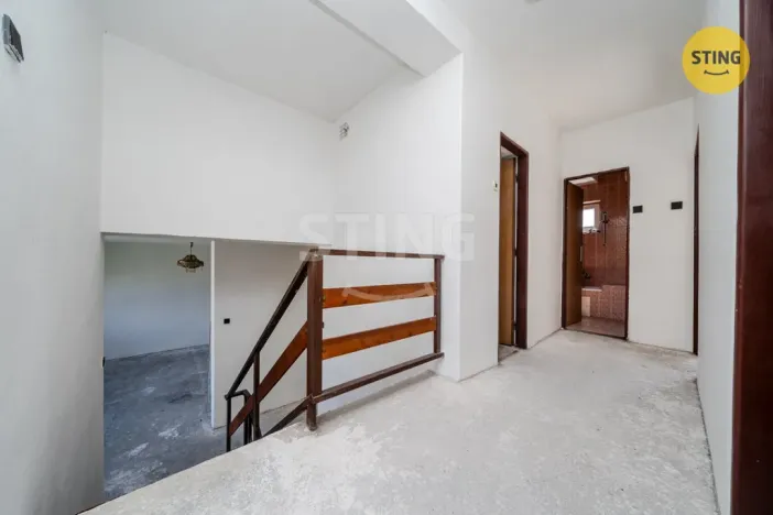 Prodej rodinného domu, Janovice, 190 m2