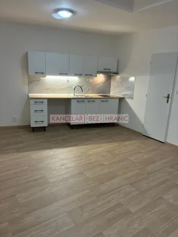 Prodej bytu 1+kk, Uherské Hradiště, Kordon, 32 m2