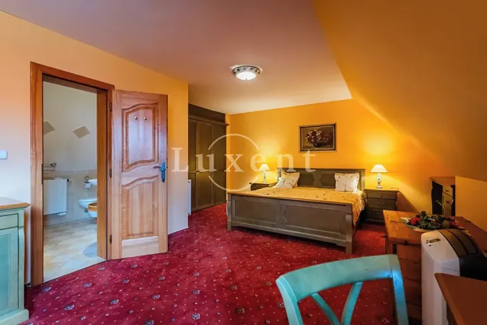 Prodej ubytování, Třebotov, U Tvrze, 2500 m2