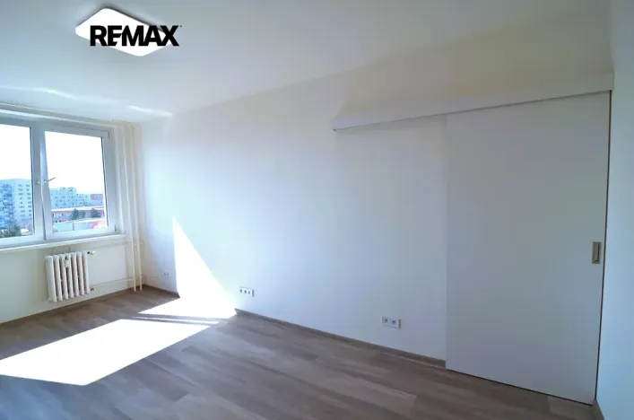 Pronájem bytu 2+kk, Praha - Stodůlky, Nušlova, 46 m2