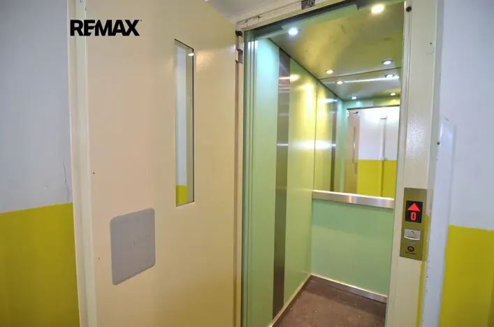 Pronájem bytu 2+kk, Praha - Stodůlky, Nušlova, 46 m2