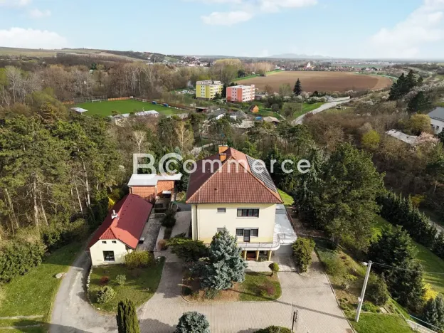 Prodej vily, Dolní Kounice, Zámecká, 270 m2