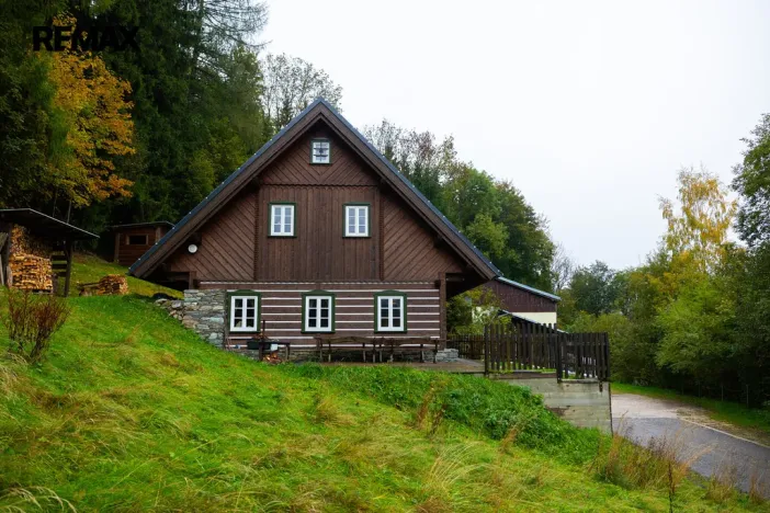 Prodej chaty, Horní Maršov, Pod Černým vrchem, 212 m2