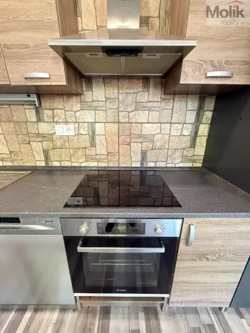 Pronájem bytu 3+kk, Lom, Osecká, 84 m2