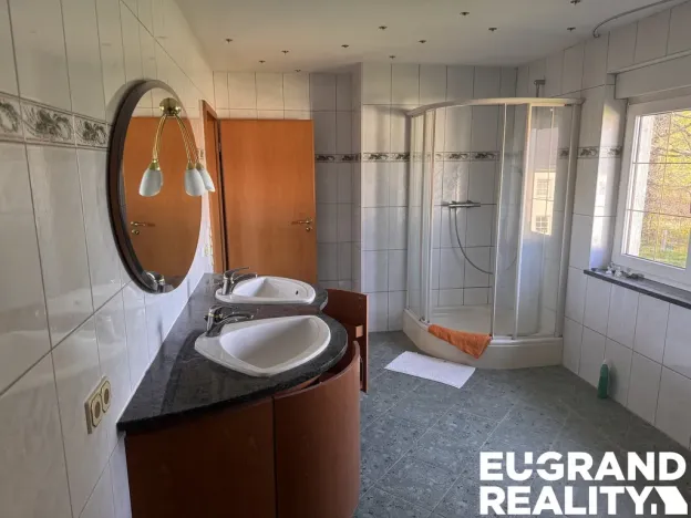 Prodej rodinného domu, Seifhennersdorf, Německo, 215 m2