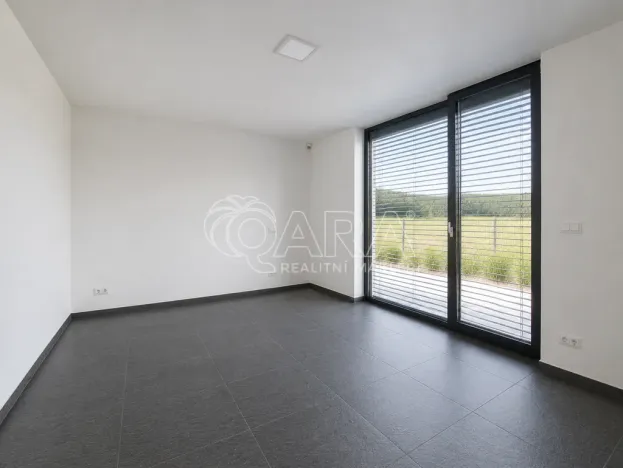 Pronájem rodinného domu, Černošice, Foglarova, 240 m2