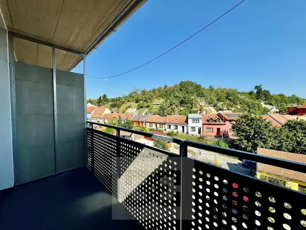 Pronájem bytu 1+kk, Brno, 38 m2