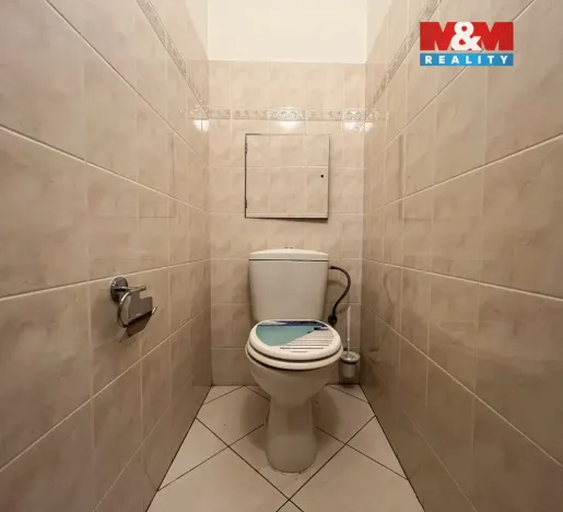 Pronájem bytu 1+kk, Plzeň - Doubravka, Moravská, 44 m2
