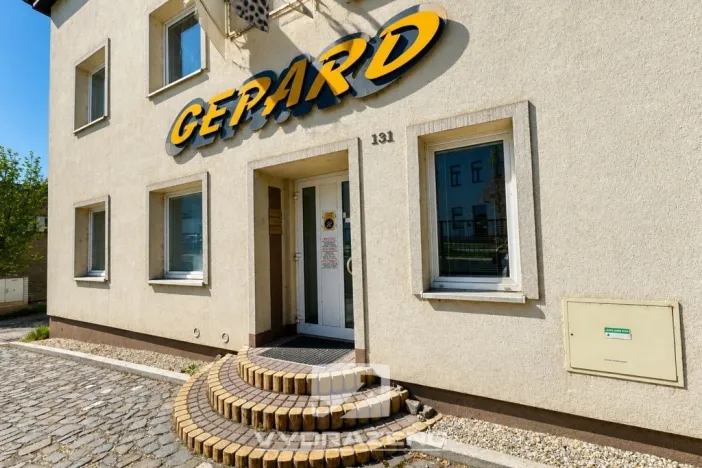 Prodej kanceláře, Mladá Boleslav - Mladá Boleslav IV, Ptácká, 1800 m2