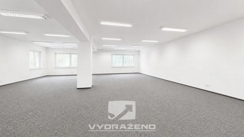 Prodej obchodního prostoru, Mladá Boleslav - Mladá Boleslav IV, Ptácká, 1800 m2