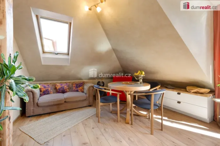 Prodej bytu 3+1, Praha - Záběhlice, Záběhlická, 85 m2
