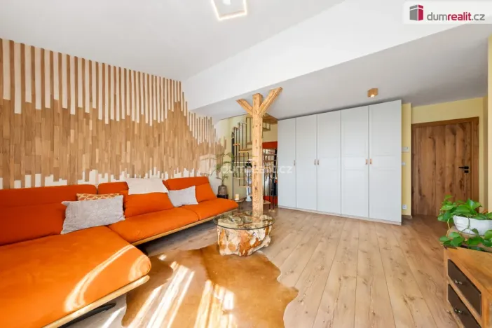 Prodej bytu 3+1, Praha - Záběhlice, Záběhlická, 97 m2
