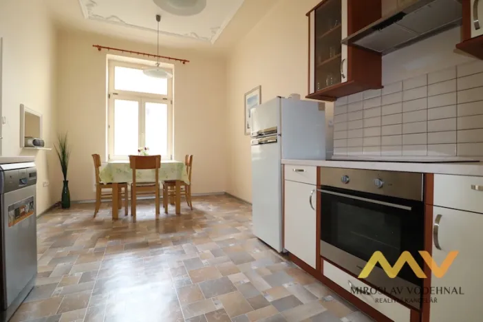 Pronájem bytu 2+1, Hradec Králové, náměstí Jana Pavla II., 78 m2