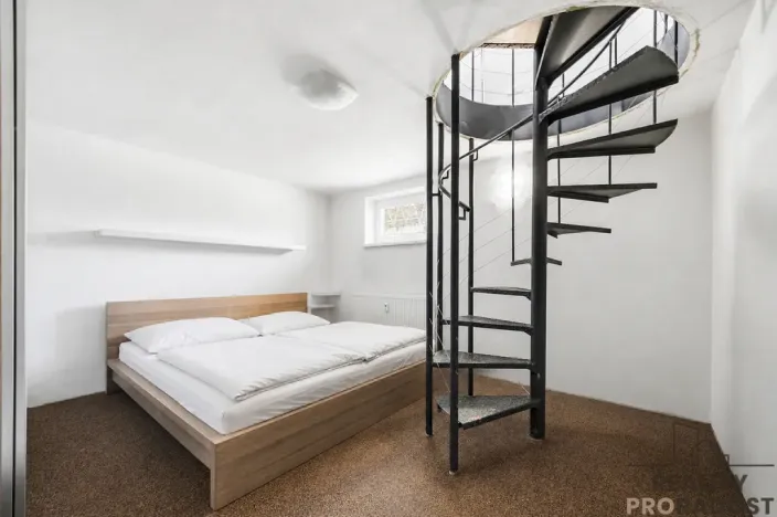 Pronájem bytu 2+1, Trutnov - Horní Staré Město, Moravská, 60 m2
