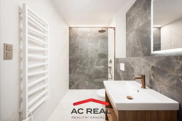 Prodej bytu 3+kk, Lednice, Slovácká, 48 m2