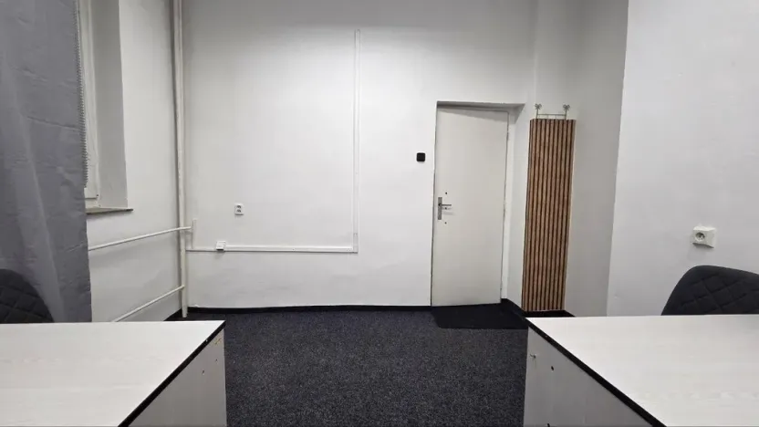 Pronájem kanceláře, Praha - Holešovice, Přístavní, 37 m2