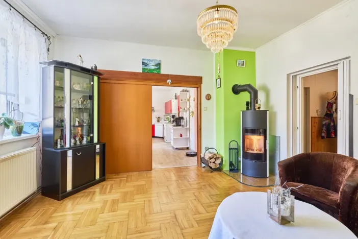 Prodej rodinného domu, Červený Kostelec - Horní Kostelec, 274 m2