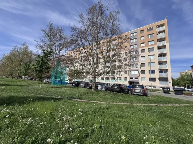 Prodej bytu 2+1, Hodonín, Jižní, 43 m2