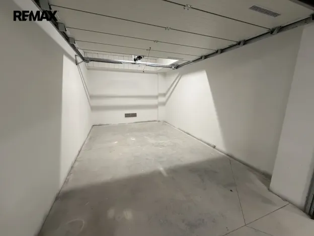 Pronájem garáže, Humpolec, 21 m2