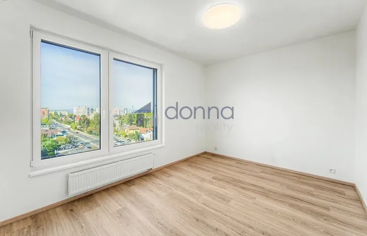 Pronájem bytu 2+kk, Praha, Hodkovická, 52 m2
