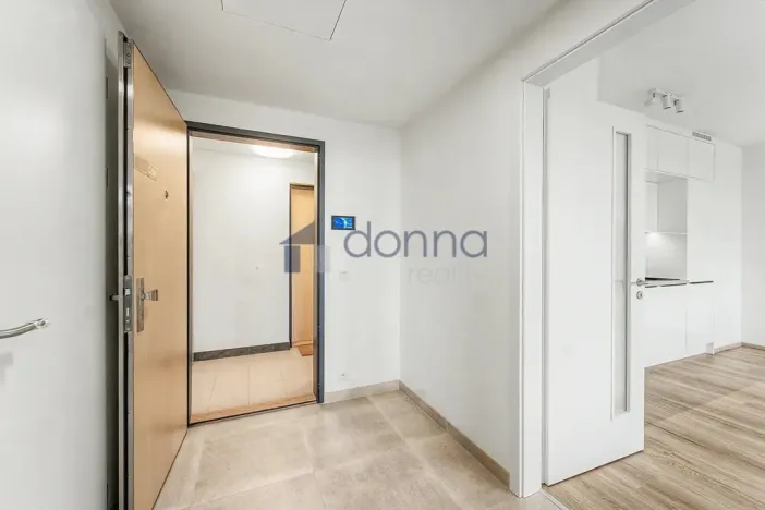 Pronájem bytu 2+kk, Praha, Hodkovická, 52 m2