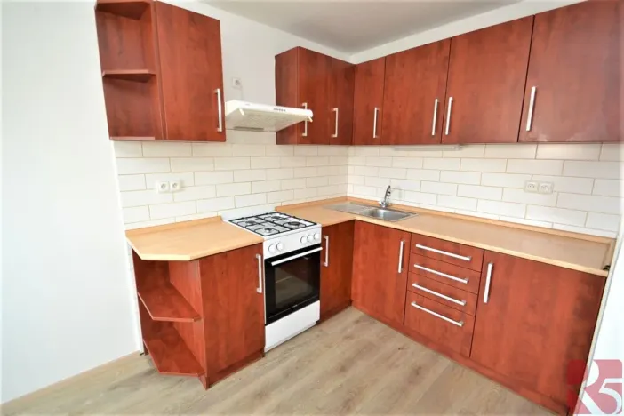 Pronájem bytu 1+kk, Praha - Vršovice, Pod Rapidem, 47 m2