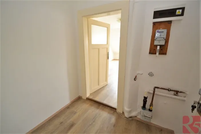 Pronájem bytu 1+kk, Praha - Vršovice, Pod Rapidem, 47 m2