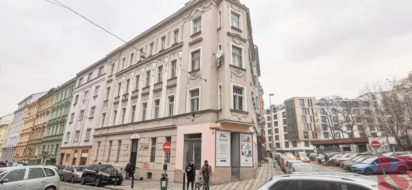 Pronájem bytu 1+kk, Praha - Vršovice, Charkovská, 25 m2