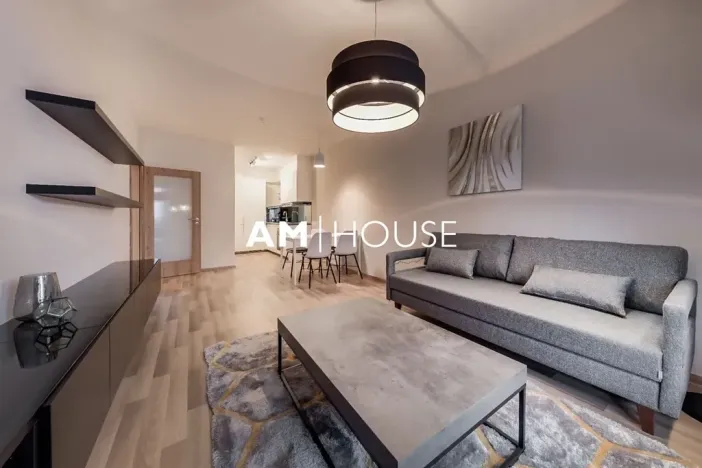 Pronájem bytu 2+kk, Praha - Strašnice, Zvěřinova, 57 m2