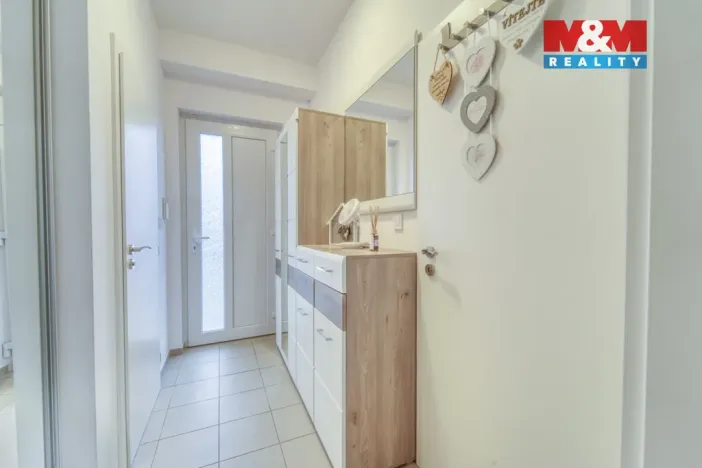 Prodej bytu 4+kk, Králův Dvůr - Křižatky, Na Vinohradech, 94 m2