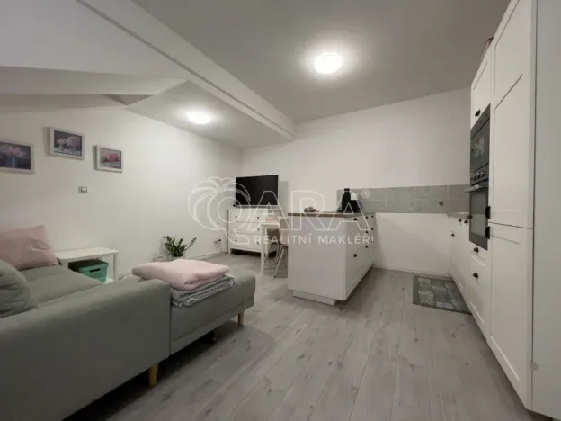 Pronájem bytu 2+kk, Moravany, Jabloňová, 55 m2