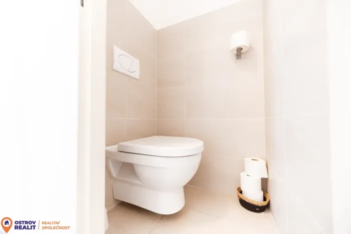 Prodej bytu 2+kk, Staré Město - Stříbrnice, 48 m2