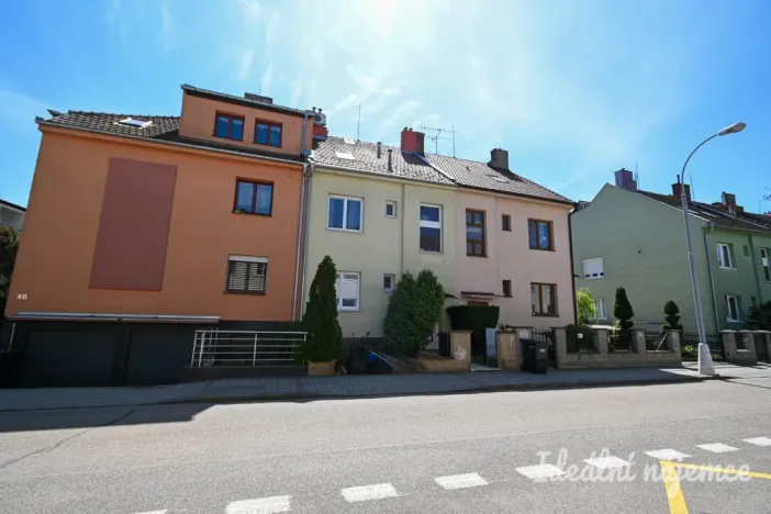 Pronájem bytu 2+1, Brno, Lužná, 55 m2