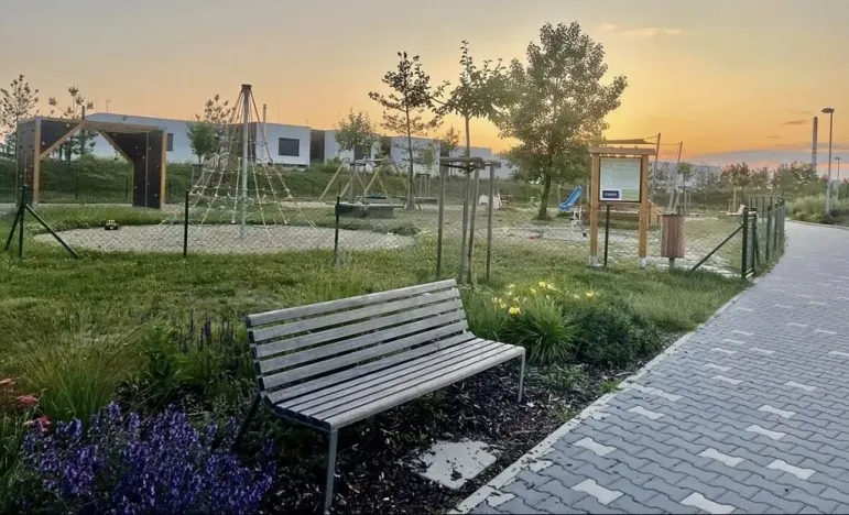 Prodej bytu 1+kk, Praha - Dolní Měcholupy, Honzíkova, 41 m2